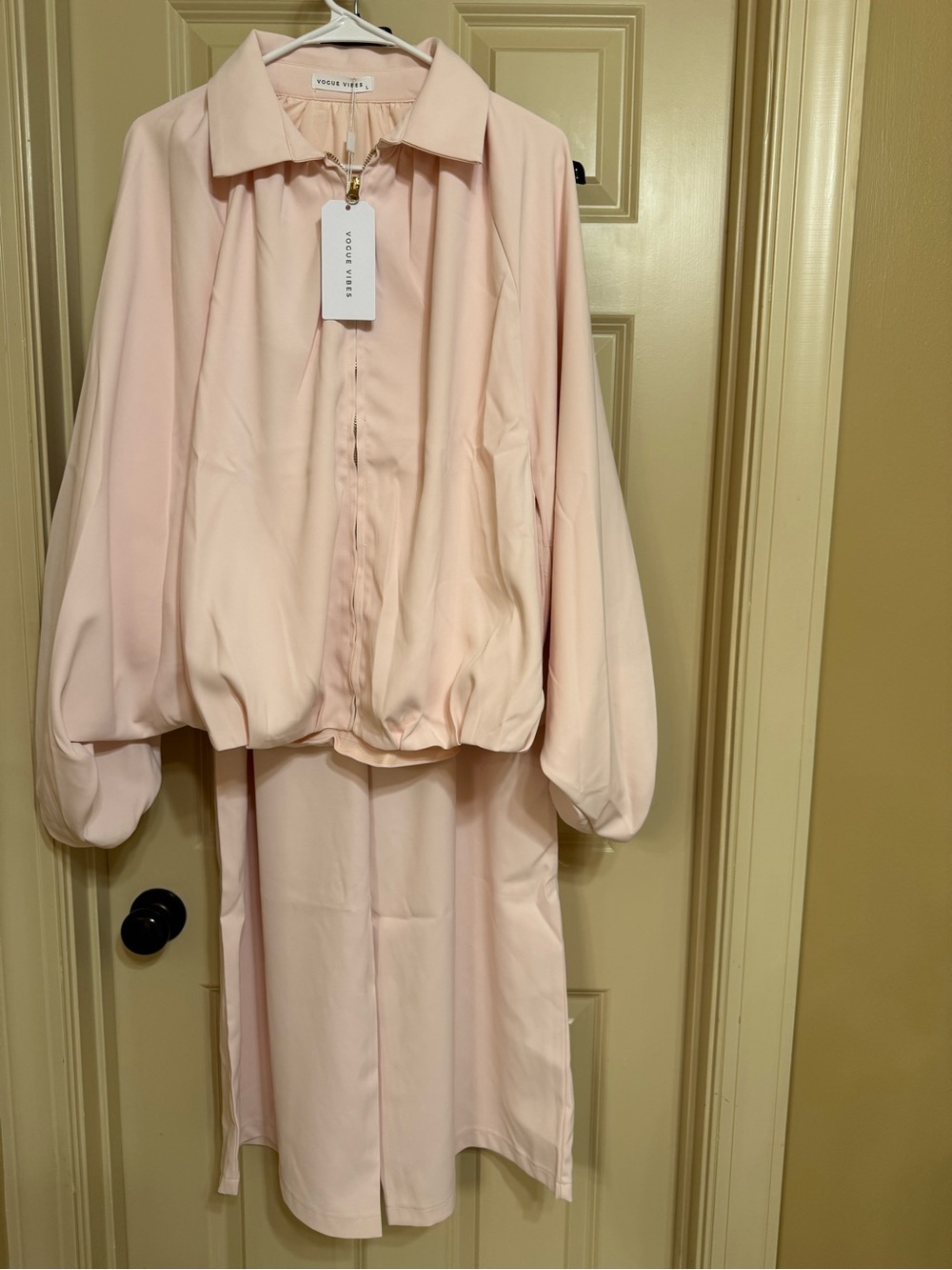 Vogue Vibes Blush Pink Zip Jacket with Wide Leg Pants